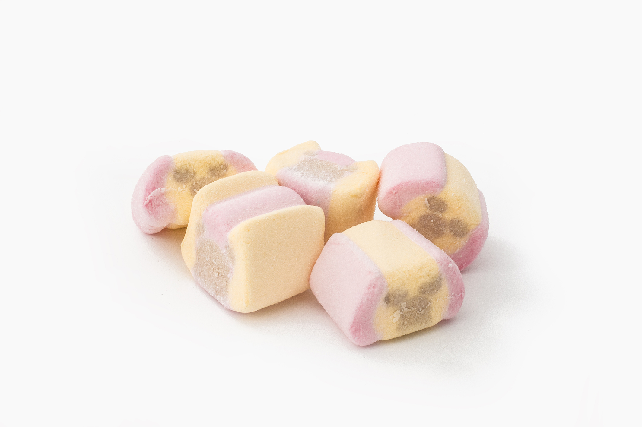 Cats & Dogs marshmallow